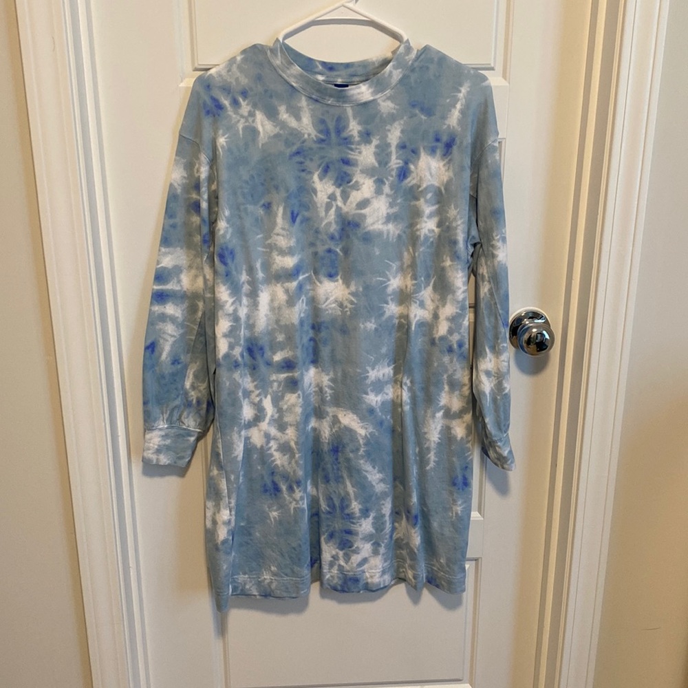 Old Navy Tie-Dye Long Sleeve Dress